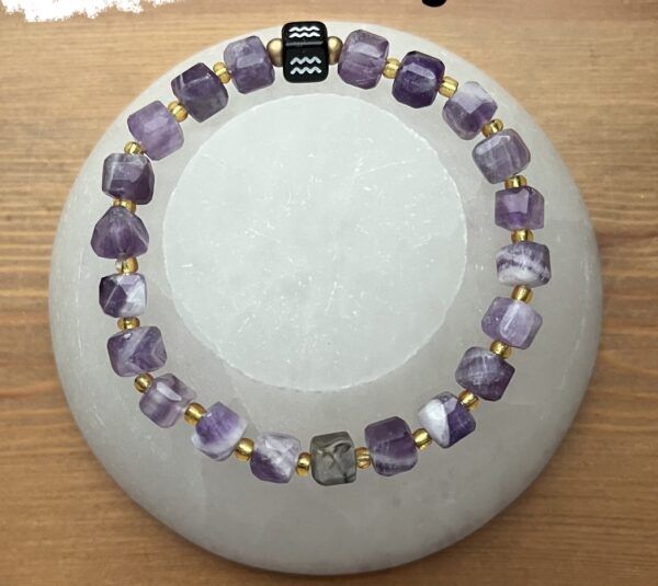 Aquarius Zodiac-Amethyst